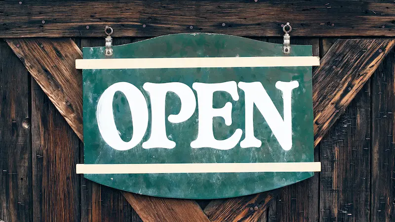 Open Source Digital Signage Software: Pros & Cons